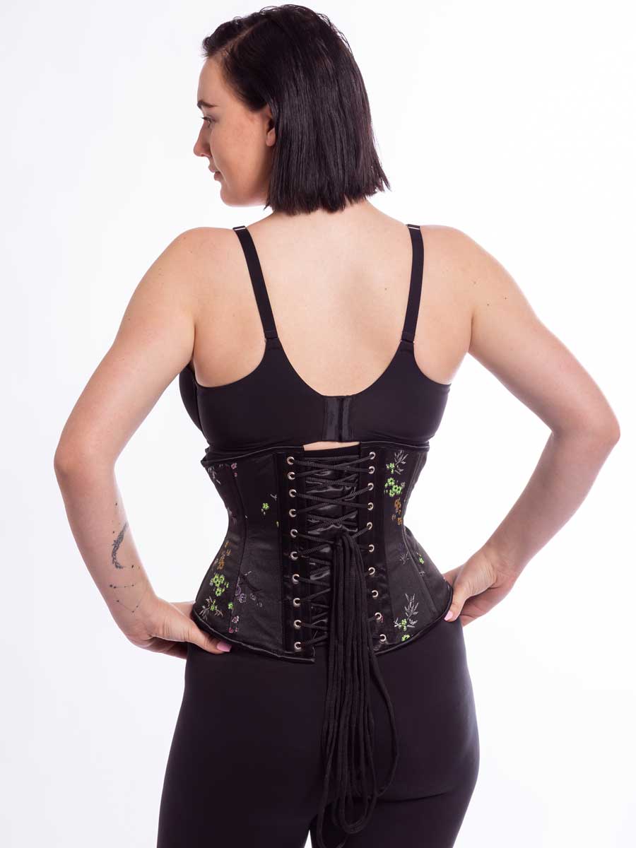 Corset fitting issues, help appreciated!!! : r/corsets