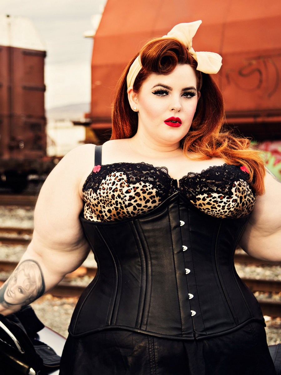 Plus Size Leather Hourglass Curve Longline Underbust Corset CS 426
