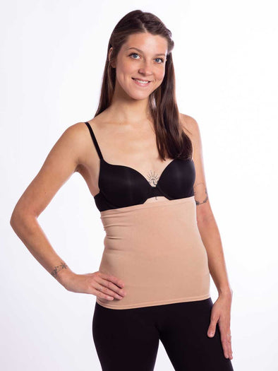  Front view of a model wearing a bamboo liner front view